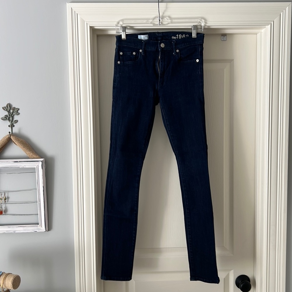 Gap Slim Straight Dark Rinse Jeans